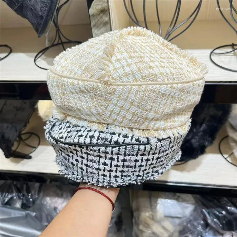 Boinas 202311-shi ins Chic Autumn Tweed Plaid Pu Brim Lady Boina Hat feminino Lazer Painter