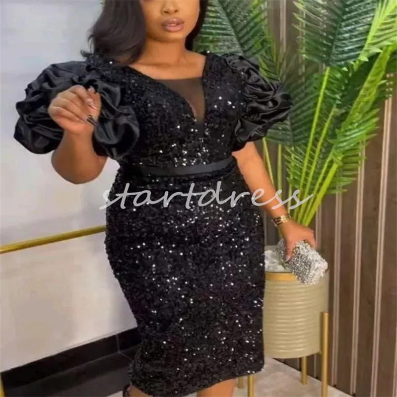 Sparkly Black Sequin Short Prom Robe 2024 avec manches Sheat plus taille Femme Robe de soirée Forme pour Occasions spéciales Prommandes Cocktail Longueur du genou