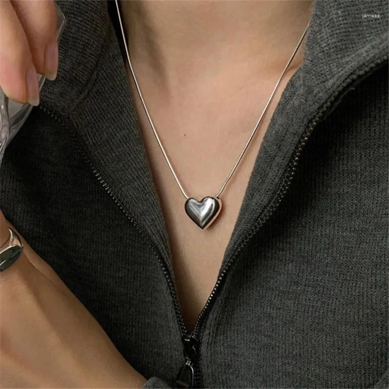 Colliers de pendentif 925 Collier de charme de coeur à cœur plaqué en argent pour la chaîne de collier de collier Y2k Party Bijoux de mariage E2300