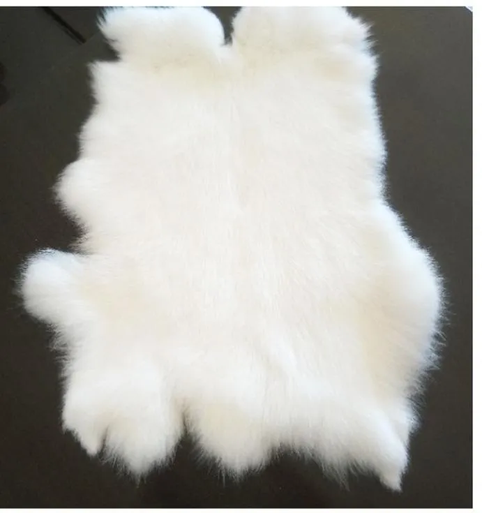 100 oryginalny dywan królików w białym 4024 cm naturalny w kształcie prawdziwego króliczego futra mata dla mebli DIY Materiał futra królika S 2102829963