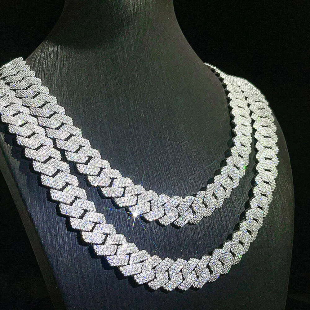 Mens vvs chain deals