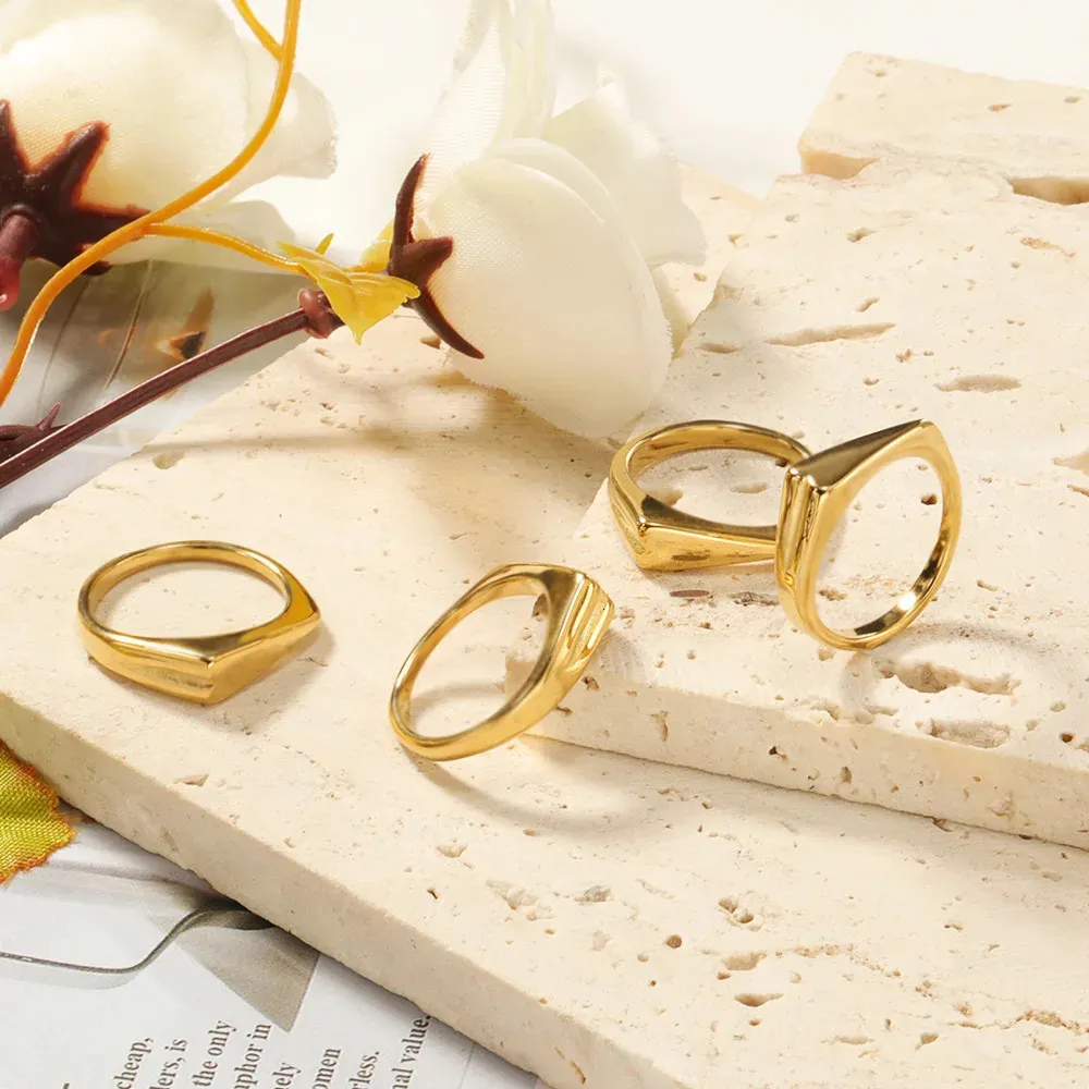 Simple Small Heart Finger Rings For Women Vintage Gold Color Stainless Steel Party Jewelry Birthday Gift Items 231220