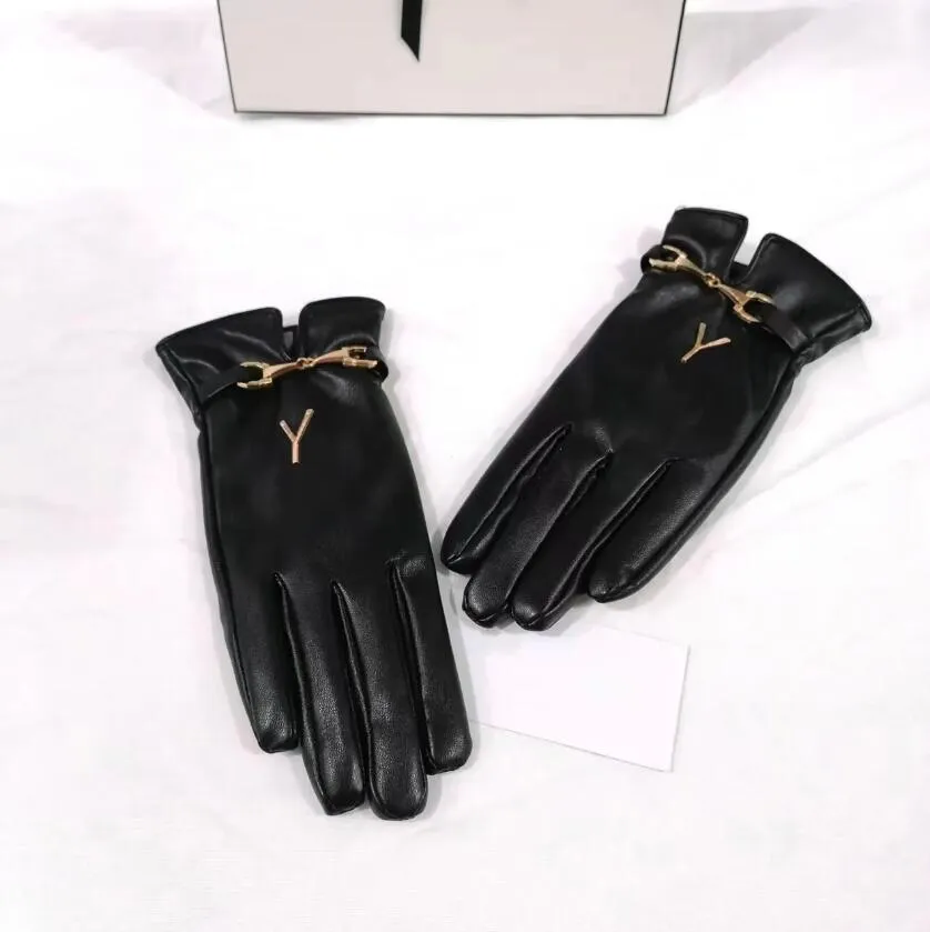 Gloves Designer Autumn And Winter Warm Plush Windproof Five Finger