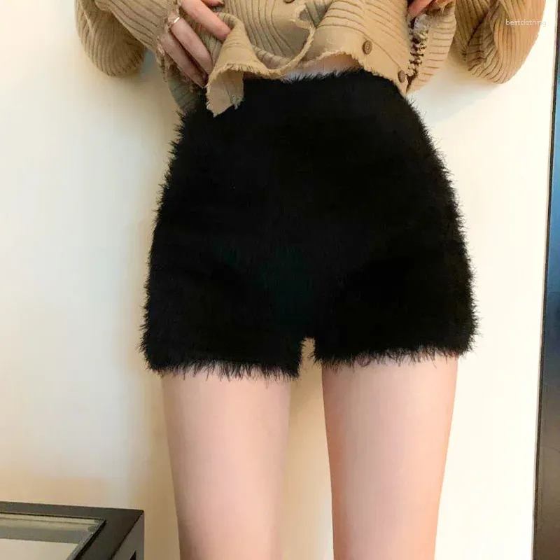Women's Shorts Fashion Plush Bottoming Autumn Winter Warm High Waist Knitted Solid Color Elastic Short Pants Clothing