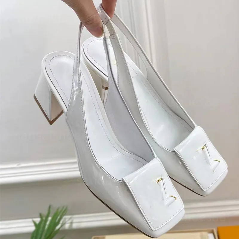Block kitten heel shoes hotsell