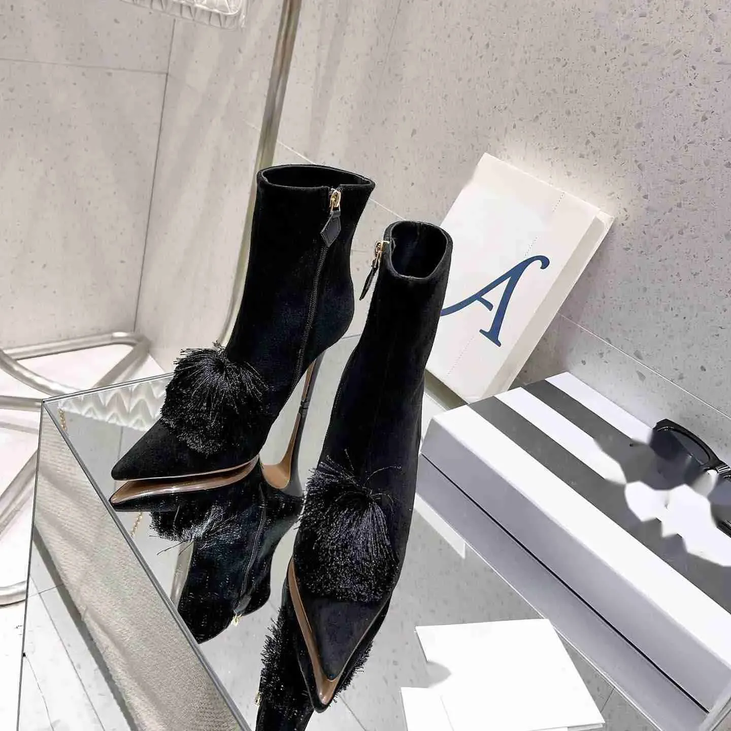 Aquazzura calidad punta puntiaguda mejor tacones espuma de gamuza botines botines boots de moda diseñadores de lujo diseñadores de vestir de fiesta slipon zapatillas de fábrica