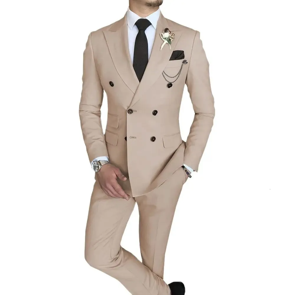 Kombinezon męski 2 -częściowy podwójnie piersi kurtka klapowa Business Casual Slim Fit Wedding dla mężczyzn Blazerpants 231220