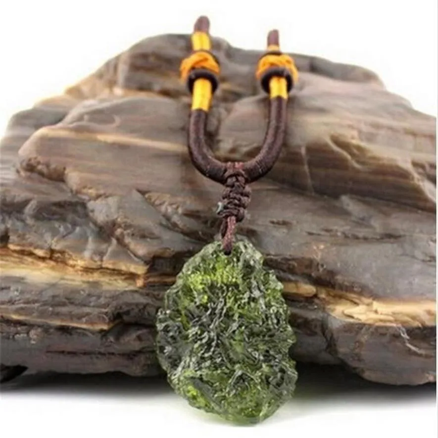 A Natural Moldavite green aerolites crystal stone pendant energy apotropaic4g-6g lot rope Unique Necklace CX2006249L