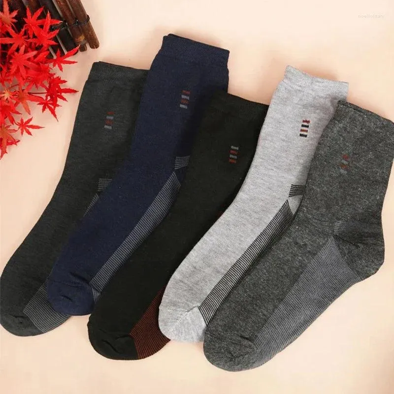 Men's Socks 5 Pairs Oversized Solid Color Comfortable Wear-resistant And Deodorant Casual Simple Fashion Black Mid-calf