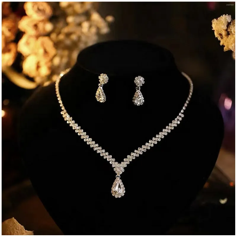 Necklace Earrings Set Women's Dangling Jewelry 2Pcs With Sparkly Rhinestone For Bridesmaid Wedding Masquerade