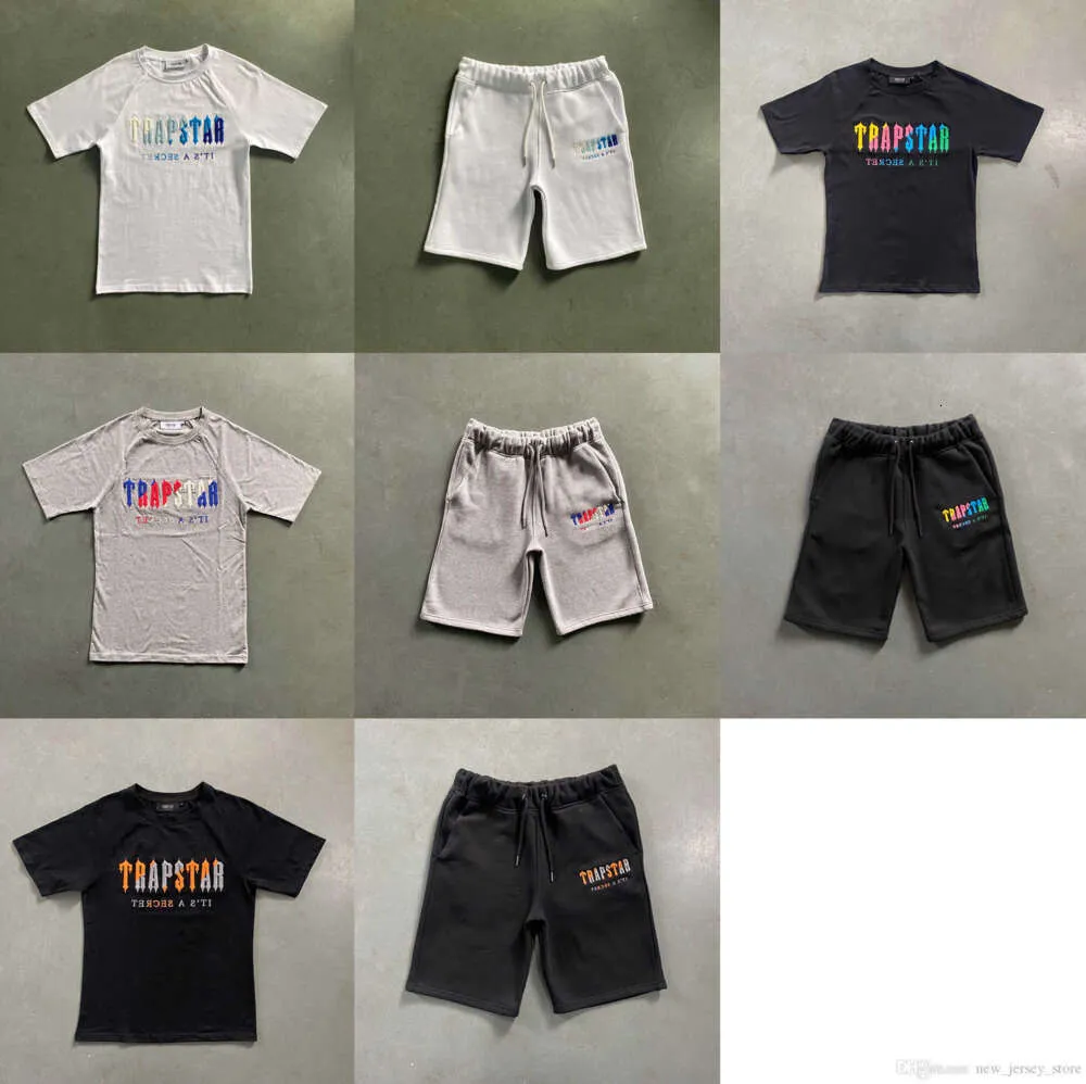 24夏のトラプスターマンデザイナー服メンズ女性ショートTシャツトラックスーツティーまたはショーツスポーツTシャツハイストリートヒップホップ62