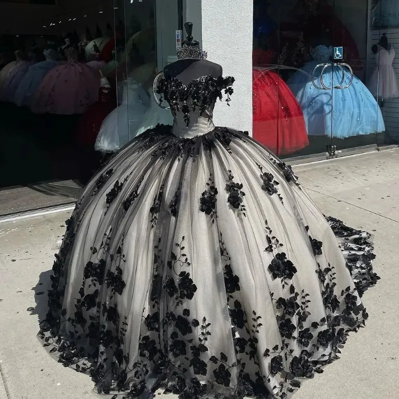 DHgate.com:Elegant Black Quinceanera Dresses Appliques Flowef Vestidos ...