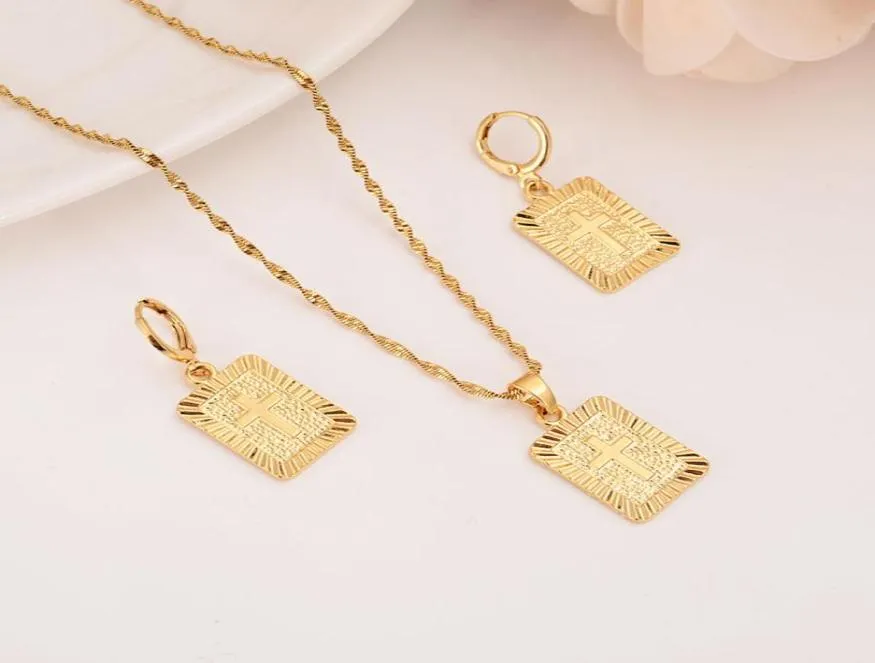 22 K 23 K 24 K Thai Baht Solid Fine Yellow Gul Gold GF Christian Square Pendant Drop Halsband Kedjaörhängen Set Jesus Gift4642790