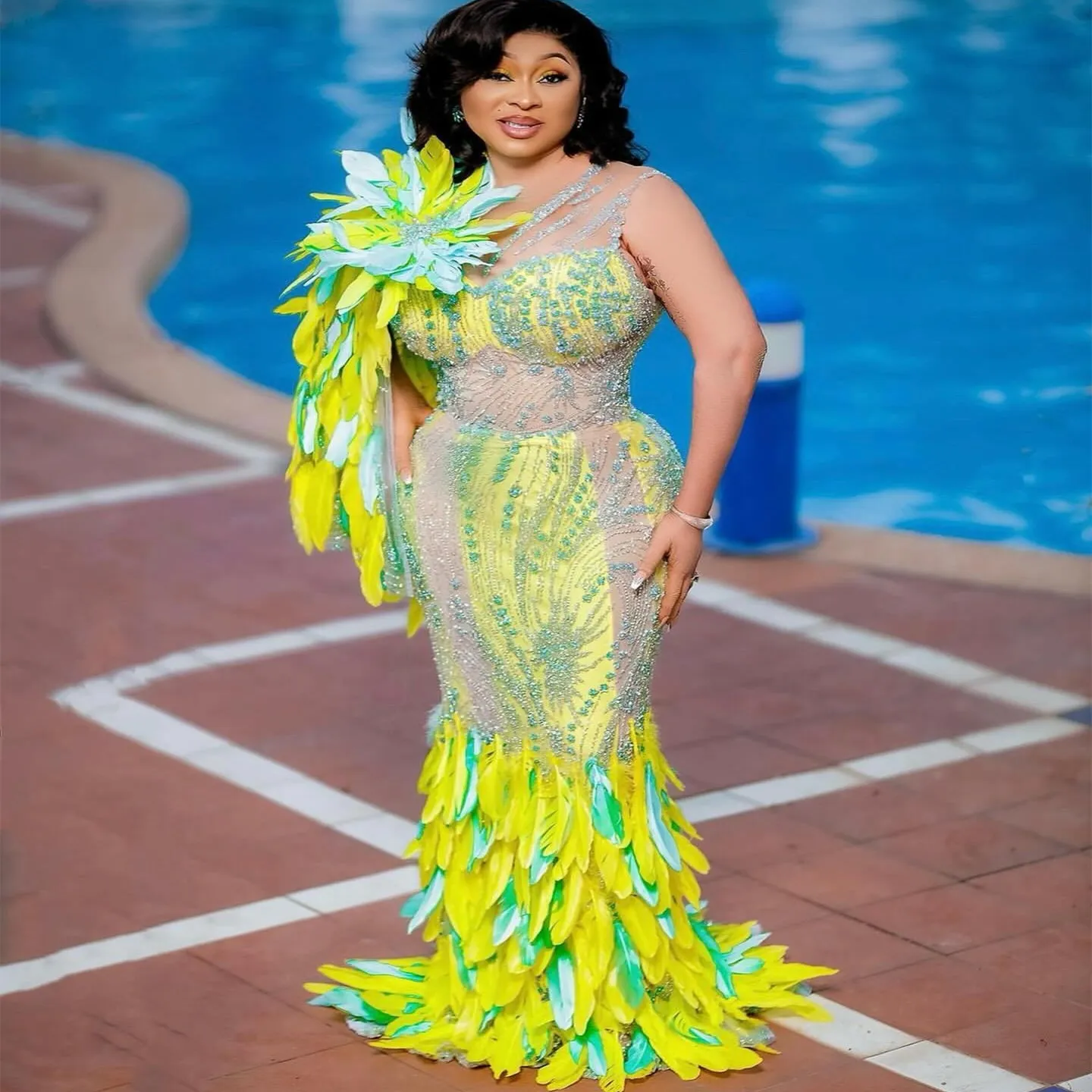 2025 Aso Ebi Luxurious Mermaid Prom Dress Sequined Lace Feathers