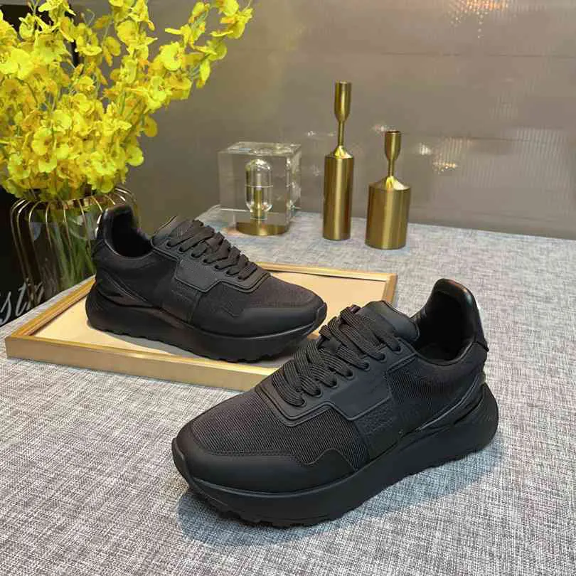 Modern top casual shoes