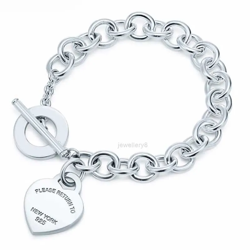 Bracciale di design 100% argento sterling 925 Classico braccialetto a forma di cuore con chiave Regalo Squisito braccialetto da donna ebreo