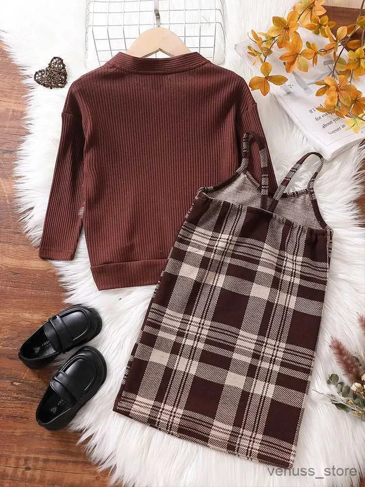 Mädchenkleider 2 PCs Casual Kids Clothing Sets Outfits für Mädchen Frühling Herbst 2023 Neues Kleinkind Langarm Tops Plaid Slip Kleid