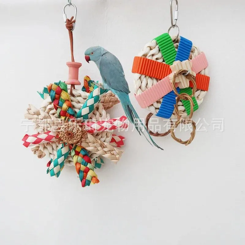 Andere vogelbenodigdheden Parrot Chew Toys Cockatiel speelgoed kauwen met metalen haak kleurrijk foerageren voor parakets stro shredding