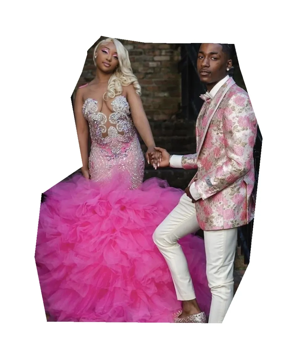 Économisez gros sur les achats en gros de Robes De Bal Strass Rose Robe De  Bal En Strass Robe En Cristal À Volants Et Perles Scintillantes Parfaite 