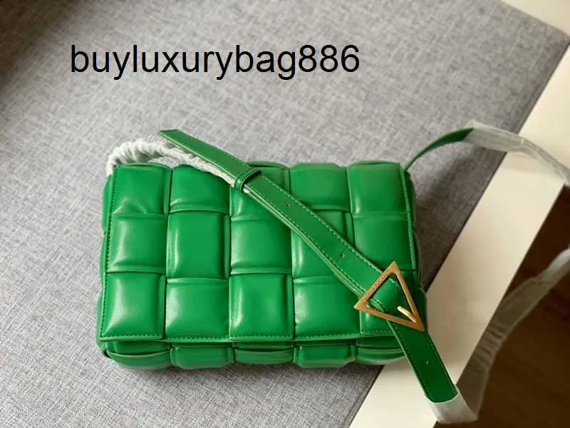 10A Kvinna handväskor bottegaavenetaes axel crossbody läderväska designer totes hobo vävd kvinnors herr rese handväska messenger purses x6up