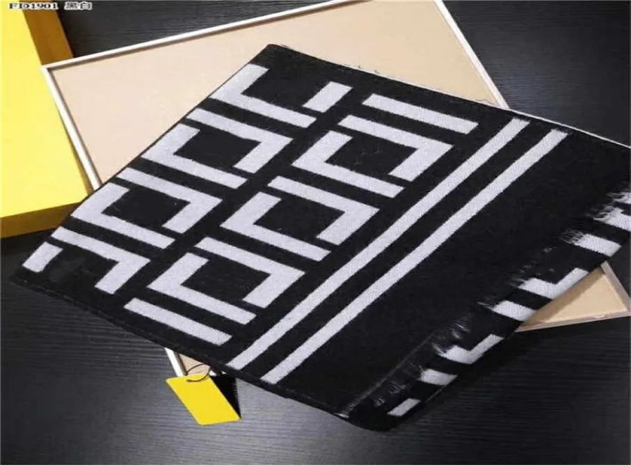 18070 cm Big Size Women Printed Brodery Scarf Silk Winter Print Foulard Satin Square Head Scarves Women Luxury Designer Shawls3321515