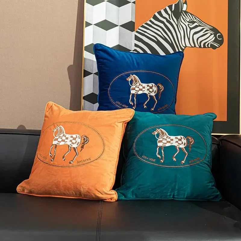 Oreiller néerlandais velours broderie cheval taies d'oreiller concepteur nordique Orange bleu noir Beige housses de coussin salon canapé jeter oreiller Co