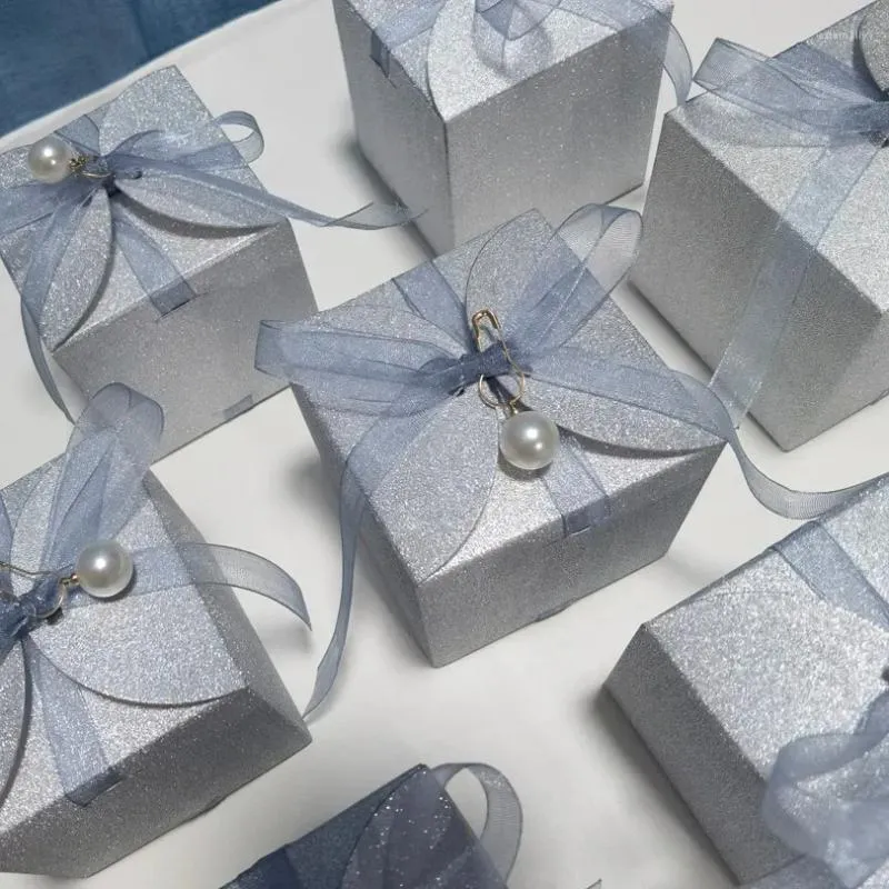 Confezione da regalo carta quadrata scatola quadrata 7x7x7 cm cioccolatini a nastro caramella per la festa di compleanno per baby shower per matrimoni (champagne argento)