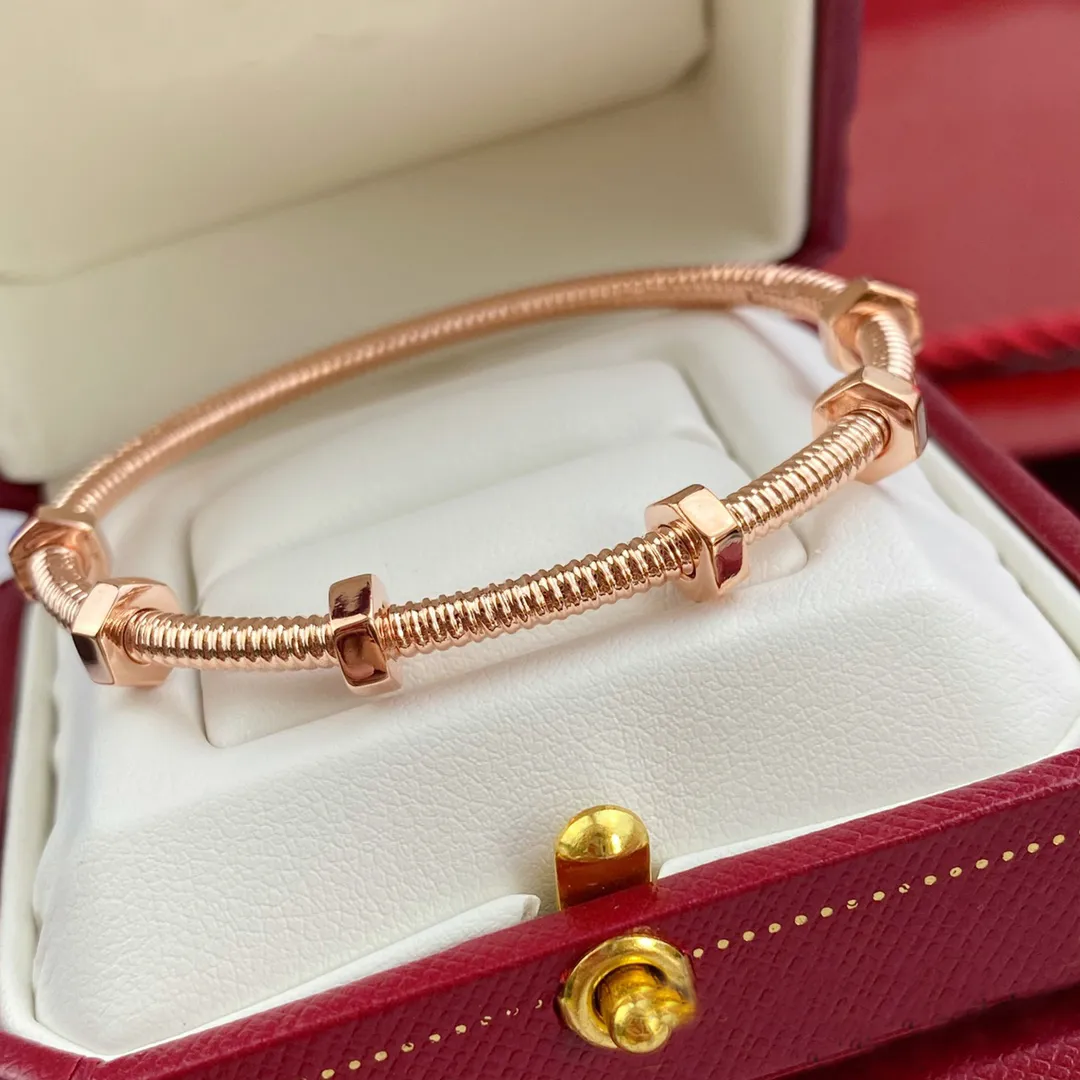 Un braccialetto Cartres di design, braccialetto di lusso, gioielli da donna, con tappo a vite, semplice regalo per uomini e amanti, in oro rosa e argento
