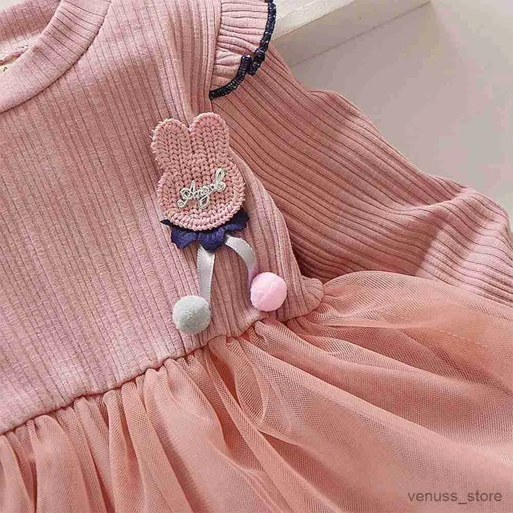 Vestido de menina vestido de garotas 2023 outono novo manga longa textura sensor de coelho malha decorativa costura de garotas 'vestido estrangeiro