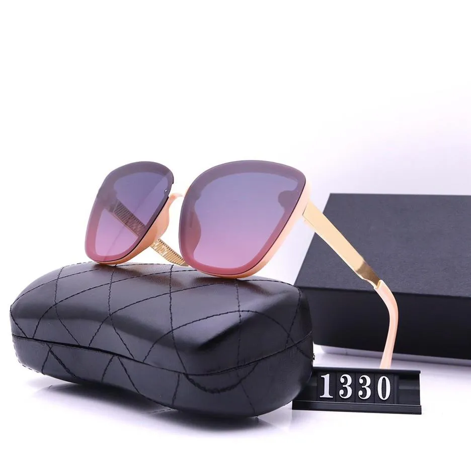 Top fashion accessories designer woman sunglasses with blue pink black polarized HD lens cat eye glasses for driving vacation3183