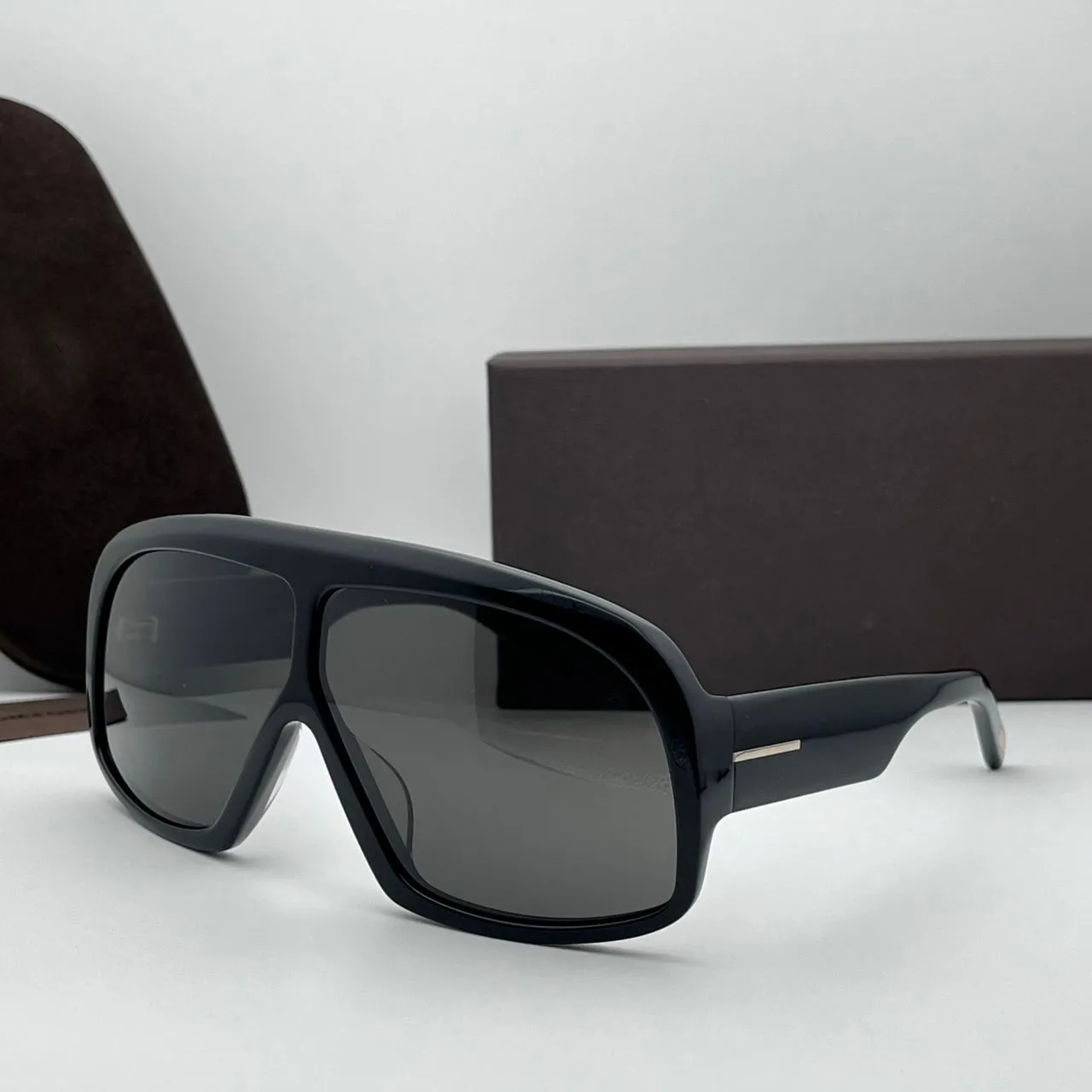 Солнцезащитные очки для мужчин Женщины летние дизайнеры 965 в стиле антиультравиолетовой ретро-тарелки Полнокласные очки случайная коробка