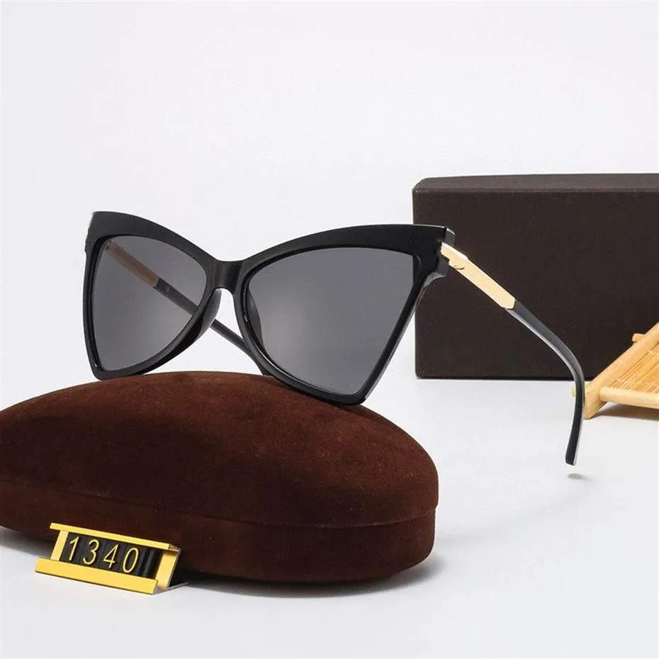 브랜드 디자이너 선글라스 고품질 금속 톰 선글라스 남성 안경 여성 태양 유리 UV400 렌즈 클래식 레이디 안경을 곁들인 브랜드 디자이너
