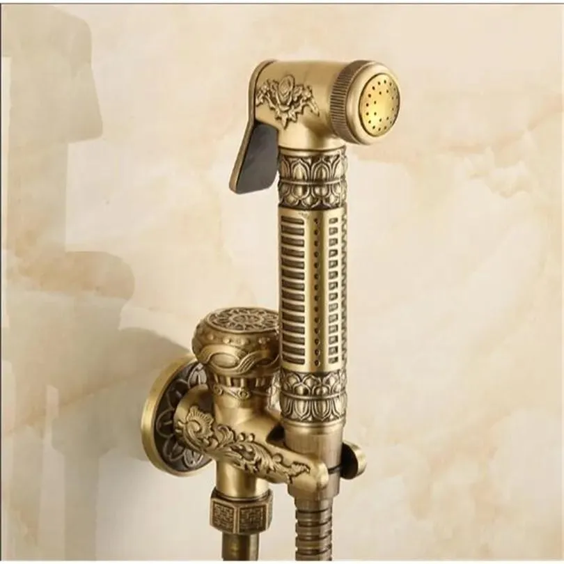 Têtes Antique Bronze Main Bidet Spray Douche Ensemble Cuivre Bidet Pulvérisateur Lanos Toilette Bidet Robinet Lavabo GunWall Monté Robinet 200925