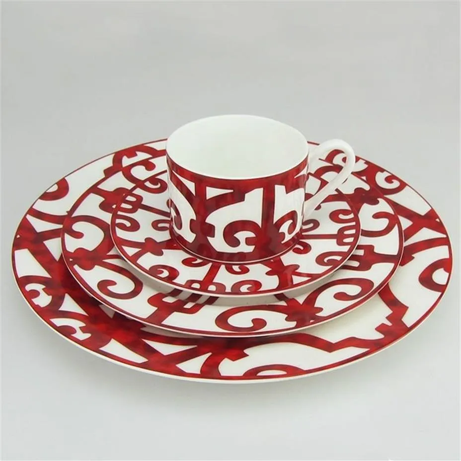 Bone China Dinner Plate Spanish Red Grid Dish Art Design Plate Nrowers Set 201217181z
