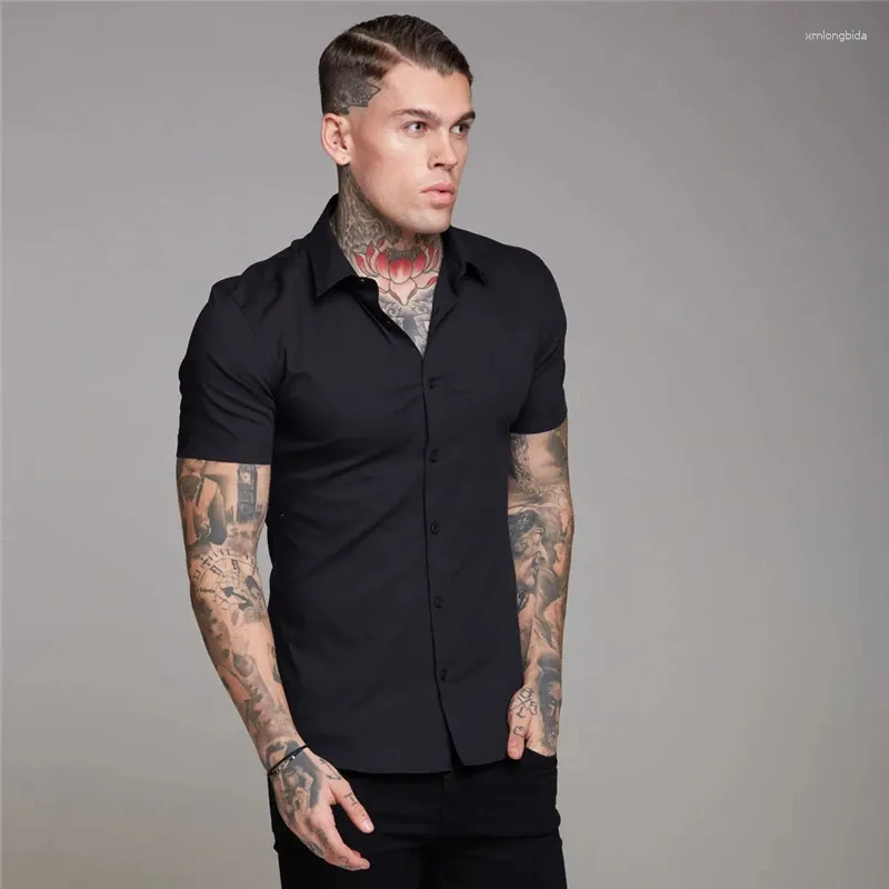 Men's Casual Shirts Summer Men's Business Plain Button Up Shirt Simple Handsome Top Fashion Trend Short-sleeve Turn-down Collar