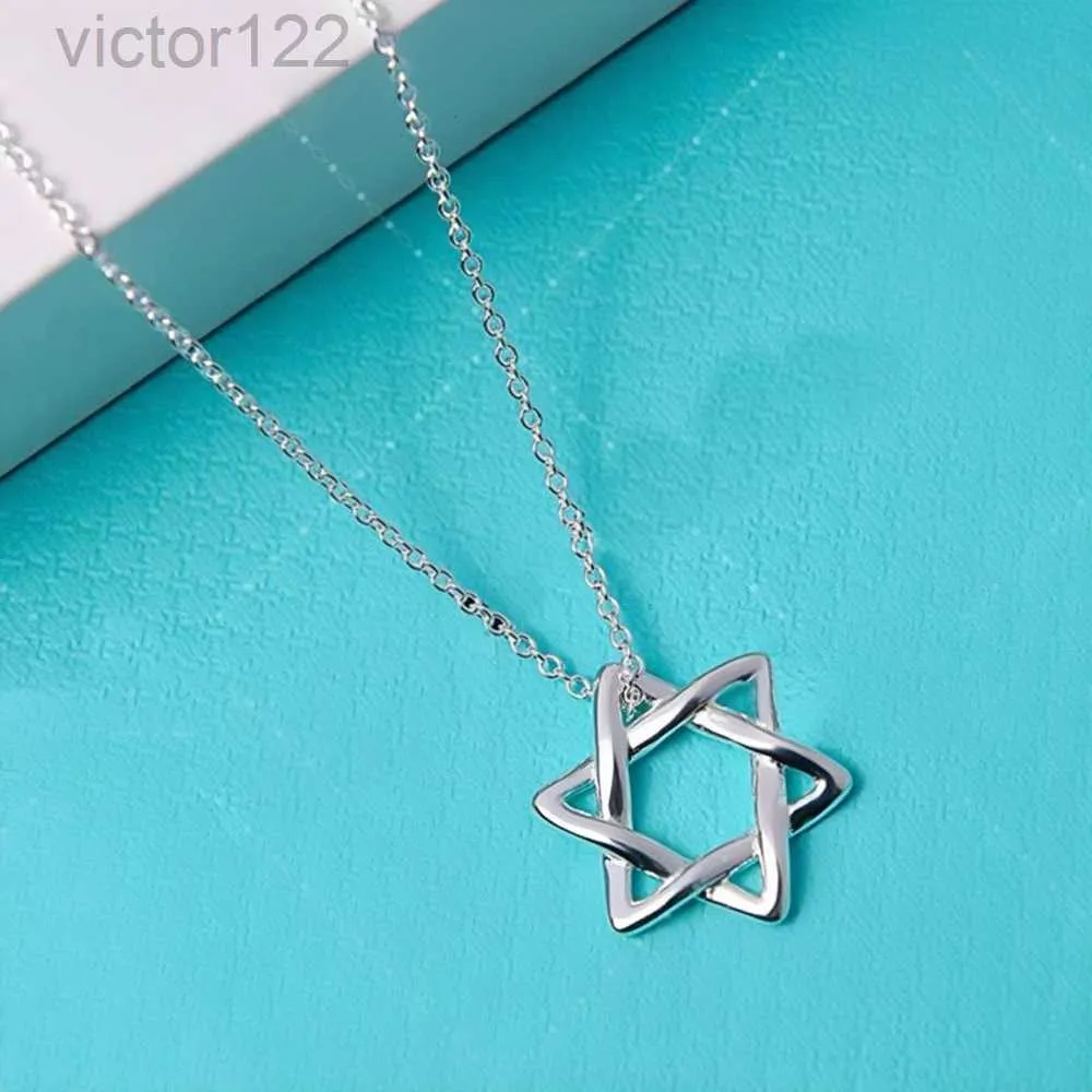 2024 Collier Hexagram de designer T Girl Famille David Star Platinum Pure Silver 925 Pendant la chaîne de collier Personnalité hexagonale