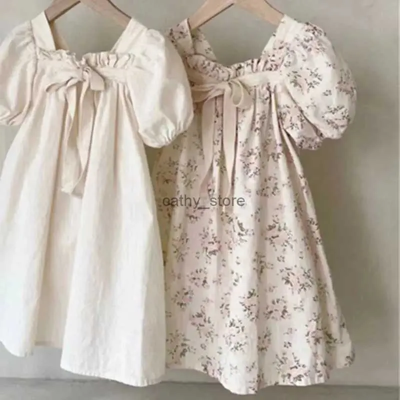 Girl's Dresses Ins Baby Girl Puff Sleeve Dresses Summer Bowknot Flowers Princess Vintage Dress Holiday Party 1-6T Clothes for Young GirlsL231222