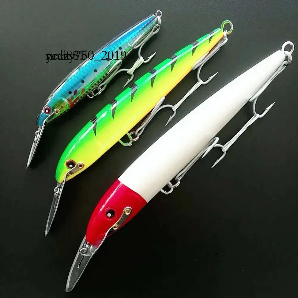 xjp03 carry Fishing Outdoor fishing god barb with holes to fishing Fishing Sea game hooks hooks curling a variety of H 701 vriety 525 864 456