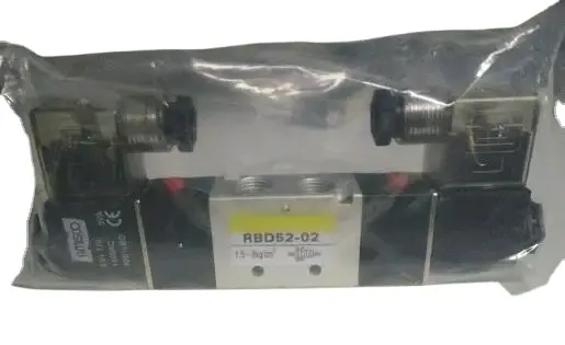 Valve de solénoïde apmatique RBS52-02 RBS52-01 RBS52-03 / 04 RBD52-02 / 03/04 RBD53-02 1,5-8kg / cm AC220V 110V DC24V Valve pneumatique DC24V