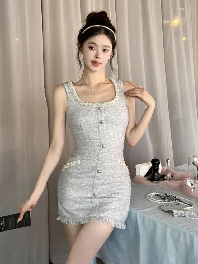 Robes décontractées French Small Fragrant Tweed Party Robe for Femmes 2023 High Quality Korean Sweet Fashion Perking Tank Sim Summer