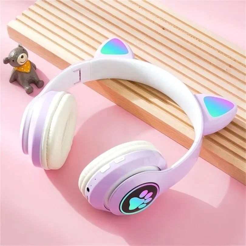 イヤホン携帯電話イヤホン輝く光のかわいい猫BluetoothKidヘッドフォンとマイクが閉じることができますLEDガールズ音楽ベースヘルメット電話タブレットwi