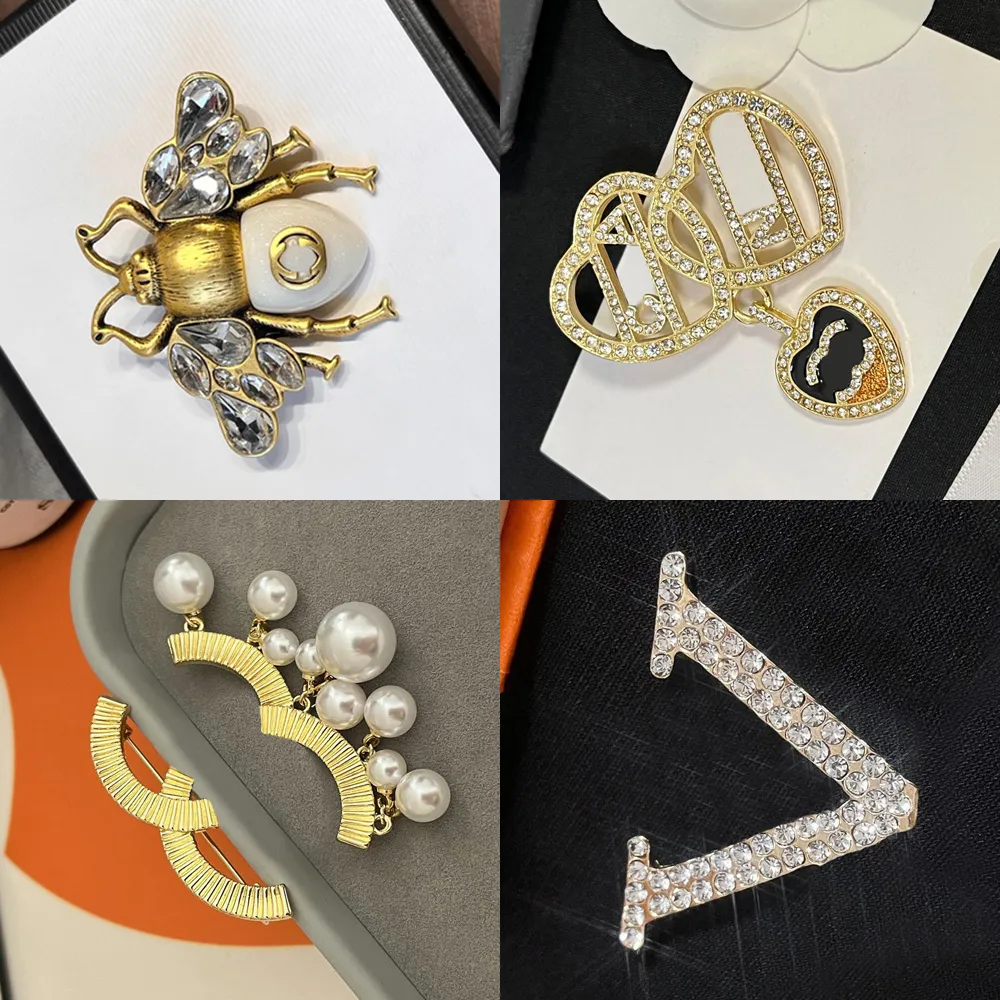 Designer pins & brooches discount