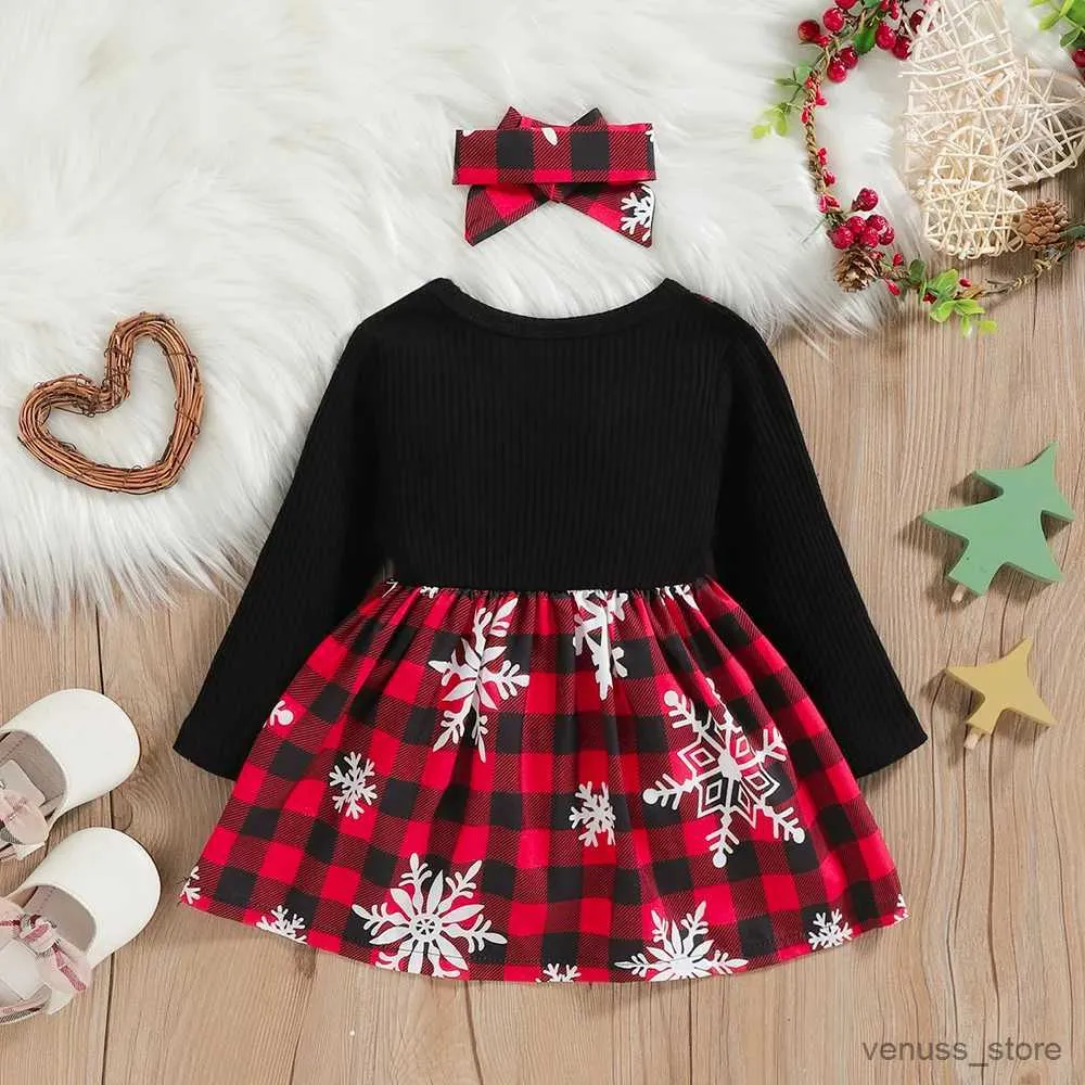 Flickans klänningar 0-6 år gammal vårens höstmodell Girl Baby Christmas Day Fake Two-Piece Paneled Snowflake Print Bow Long Sleeve Dress