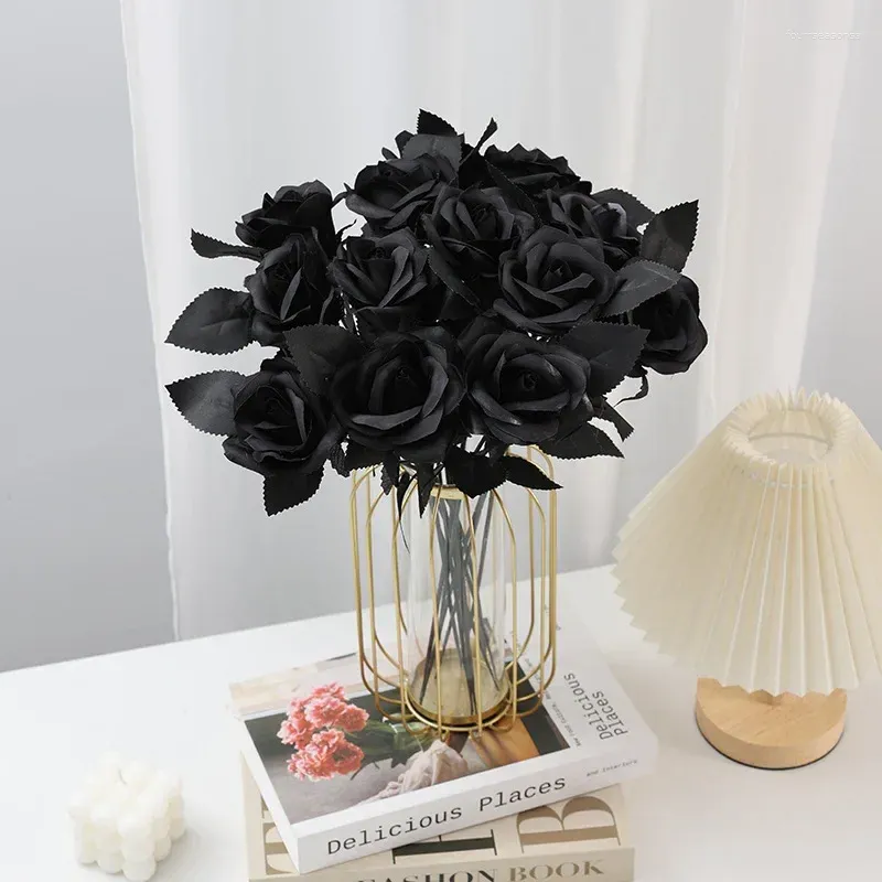 Decoratieve bloemen gesimuleerde zwarte single rozen boeket kunstmatige feestplant Halloween Decoration Home Decor