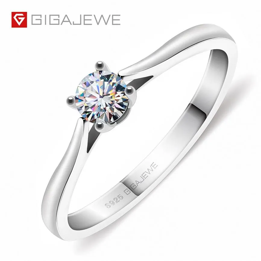 GIGAJEWE 0 3ct 4mm Round Cut EF VVS1 Moissanite 925 Silver Ring Diamond Test Passed Fashion Claw Setting Women Girlfriend Gift GMS210G
