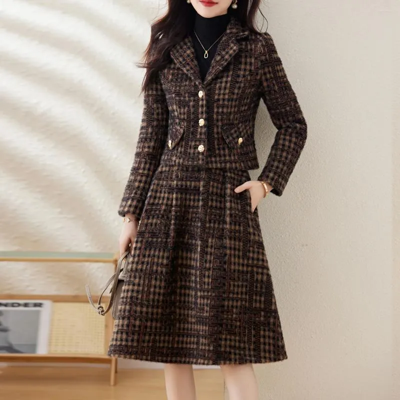 Two Piece Dress Winter Woolen Skirt Suit Women Elegant Korean Thicken Warm Plaid Fashion Short Blazer Casual Evening Party 2-Piece Set