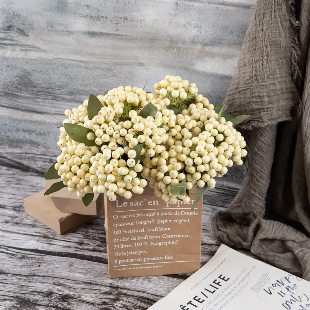 Frutas, galhos de feijão e fabricantes de bagas recomendam flores falsas para atacado, flores de seda para decoração de casa