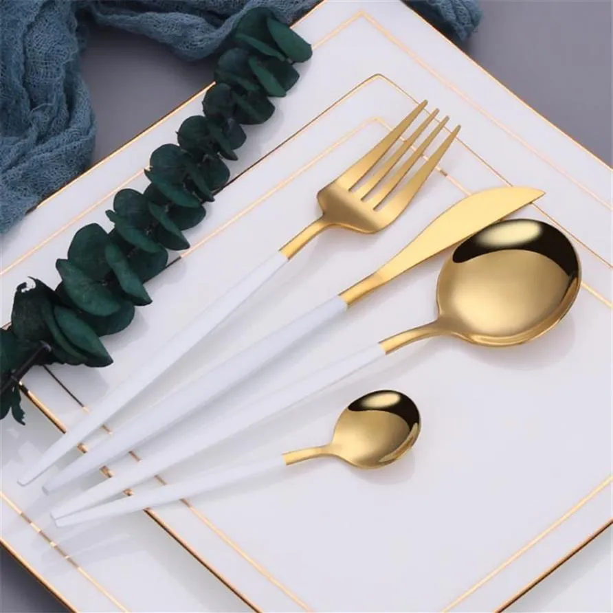 Set de 24 piezas Mirror Gold Cutlery Set 18 10 Cinquware de acero inoxidable Siltware Setkware Set Dinner Lnife Spoon Drop298i