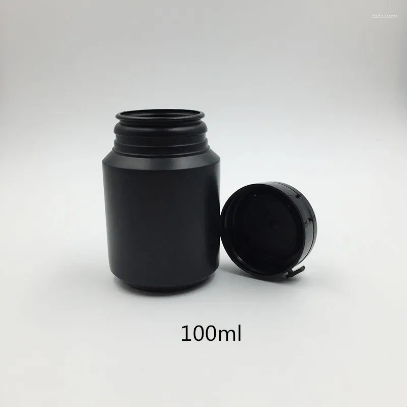 Opslagflessen 500 stks/perceel 100 ml 100cc hdpe zwart draagbare container fles reisdoos tablet met trekringdop