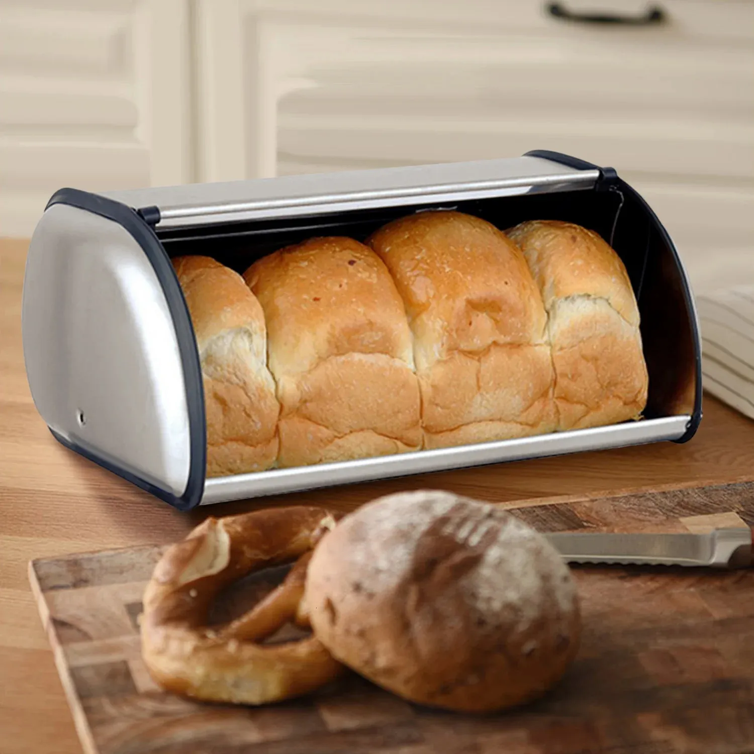 Stainless Steel Bread Box Large Capacity Cake Bin Dustproof Food Organizer Bakery Storage Container For Keeping Fresh 231221